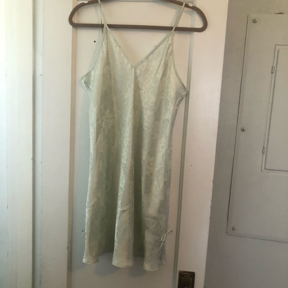 Oscar de la Renta Green Slip